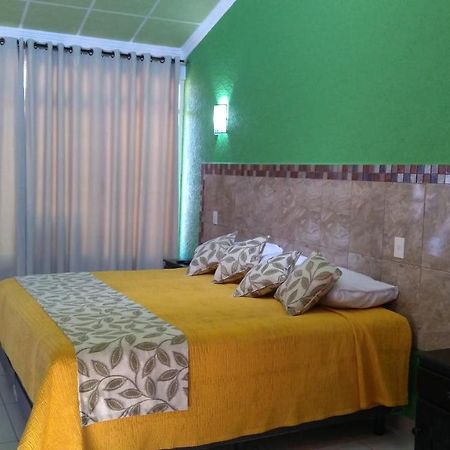 Villa Victoria Piramides San Martín de las Pirámides Exteriör bild